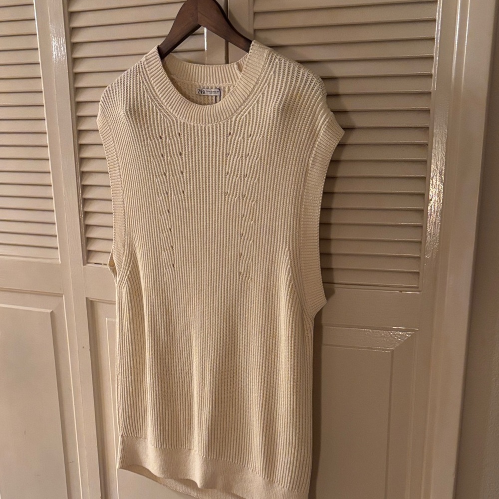 Zara Cream Cotton Knit Sleeveless Sweater Fall/Winter Layering Coastal Grandma